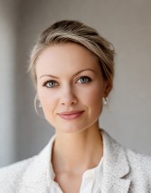 Stephanie Burton