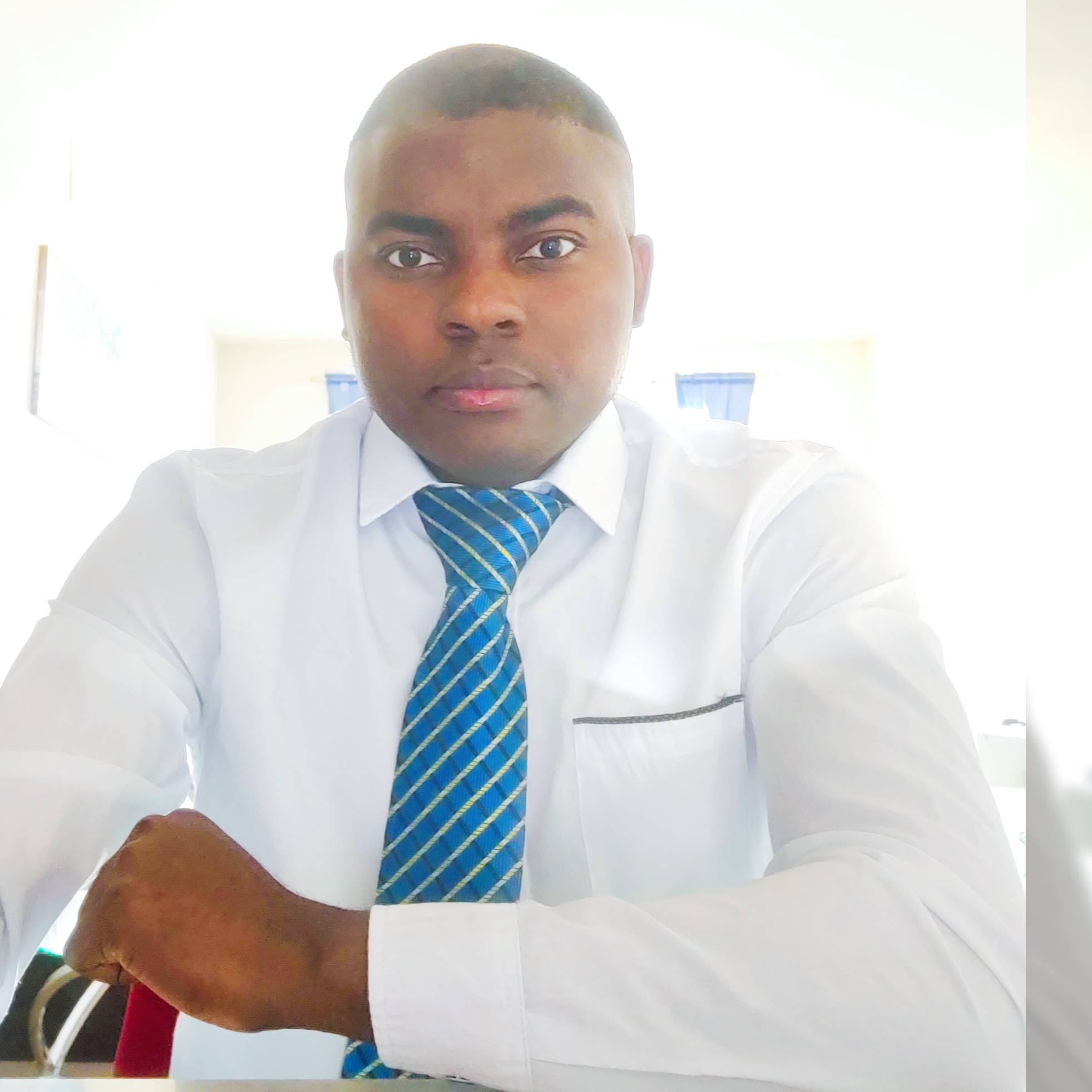 Solomon Mbu Besong