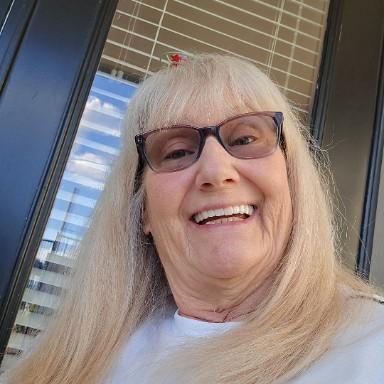 Glenda Bivins