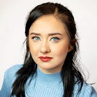 Arianna Hart