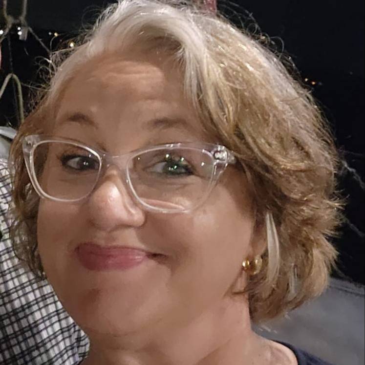 Cassandra Bush