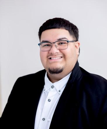 Emanuel Flores