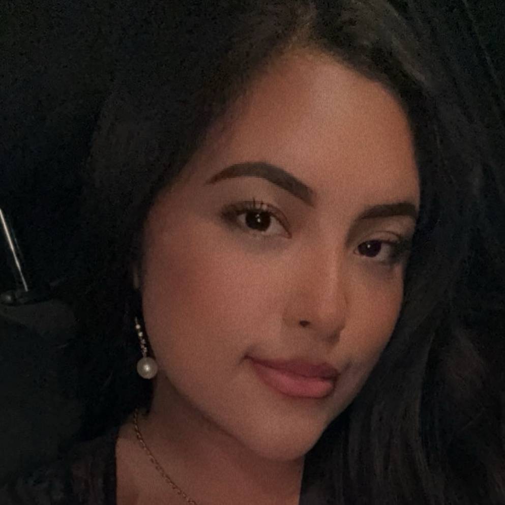 CAROLYNA MAYA