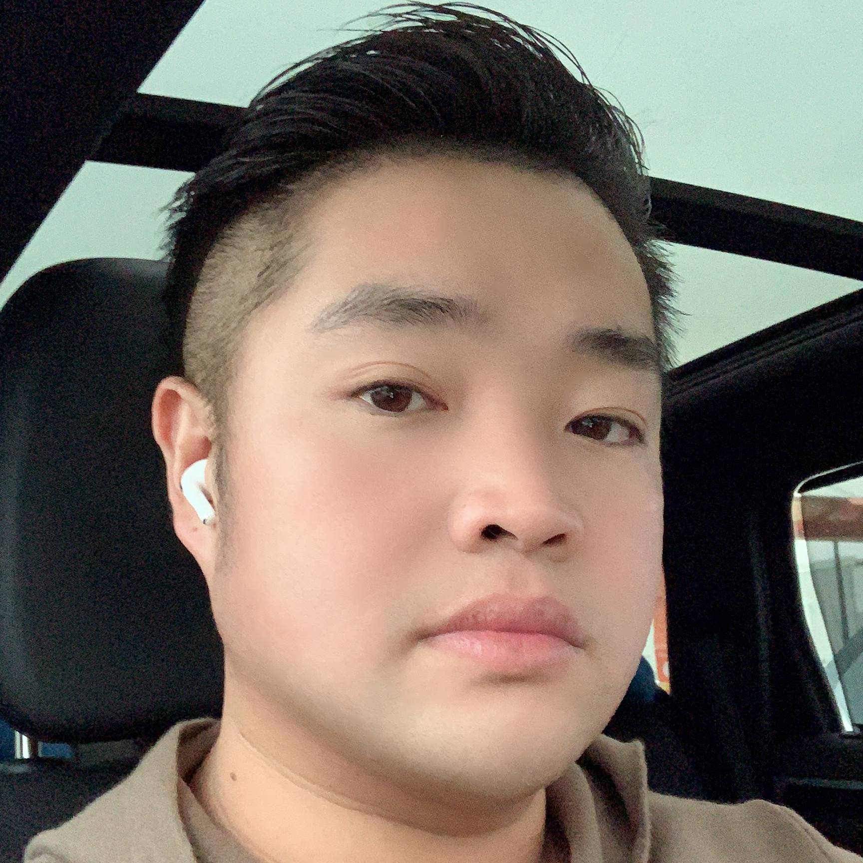 Yonglai Huang