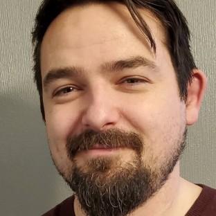 Daniel Davis