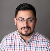 Javier Olivares