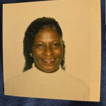 Rhonda M Thomas