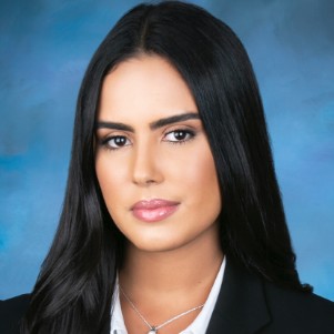 Claudia Roche Leon