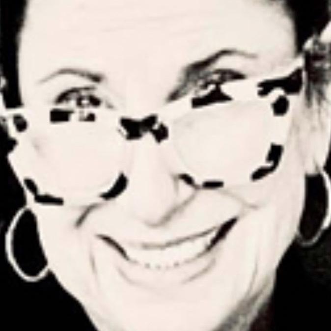 VICTORIA LOGRASSO