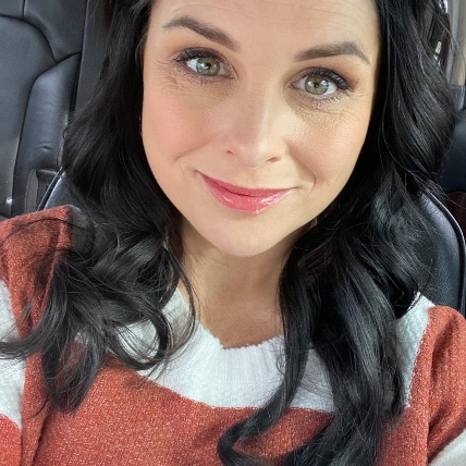 Alicia Nelson