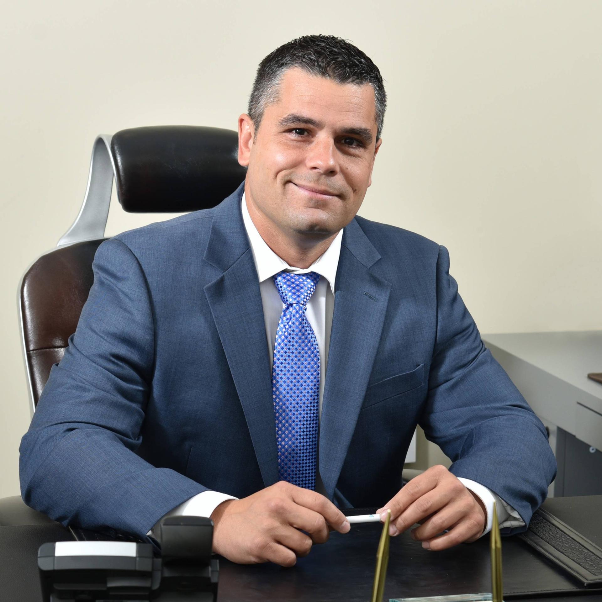 CHRISTOPHER DEKANCHUK