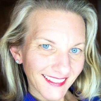 Jennifer Luedtke