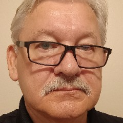 EDWARD SLOWINSKI