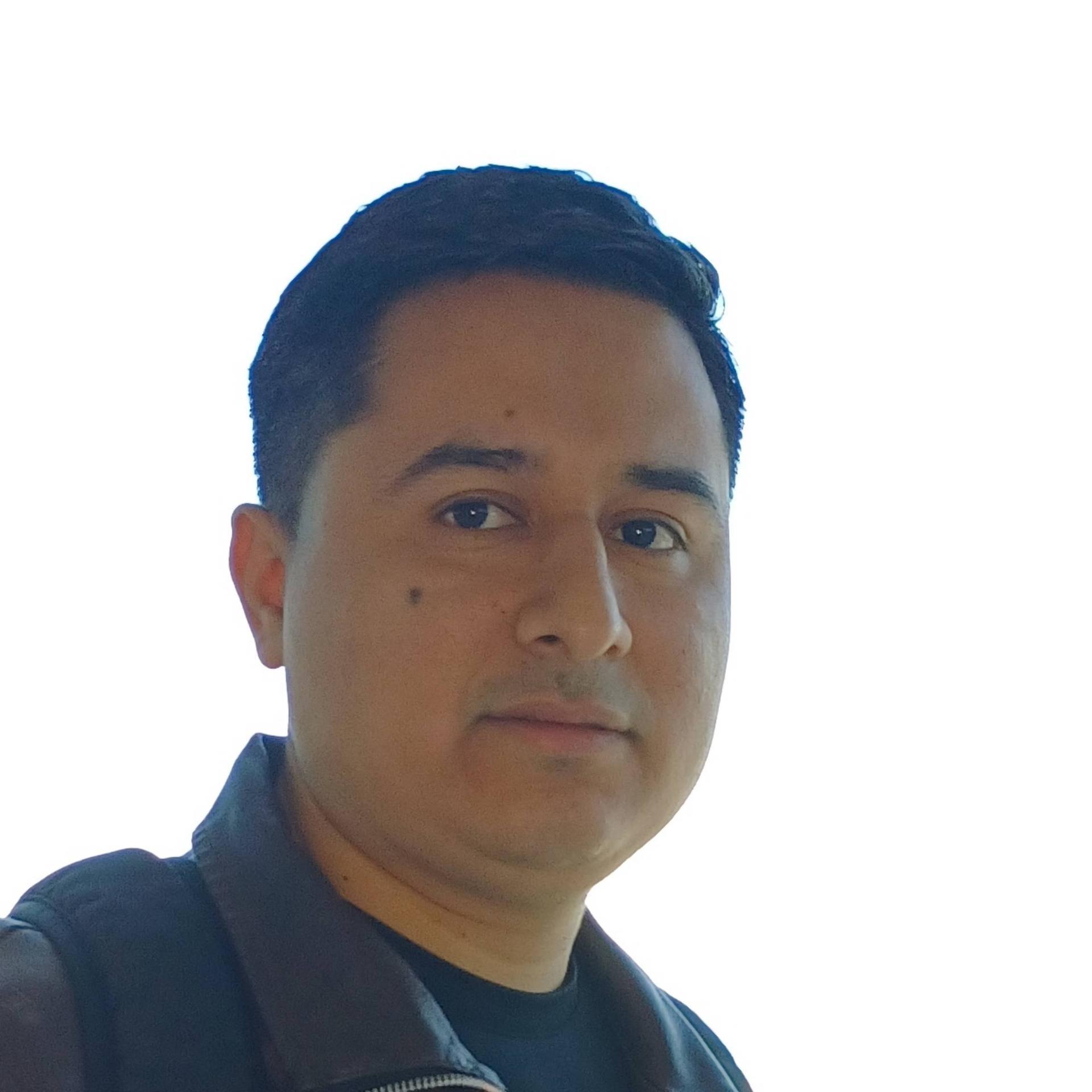 Víctor Manuel Basurto Espinoza