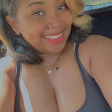 SHAMEKIA WRIGHT