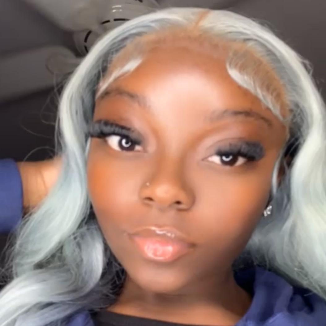 La'Azia Brown