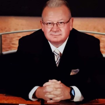 Michael Mizell