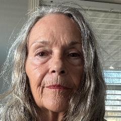 Debra Reynolds