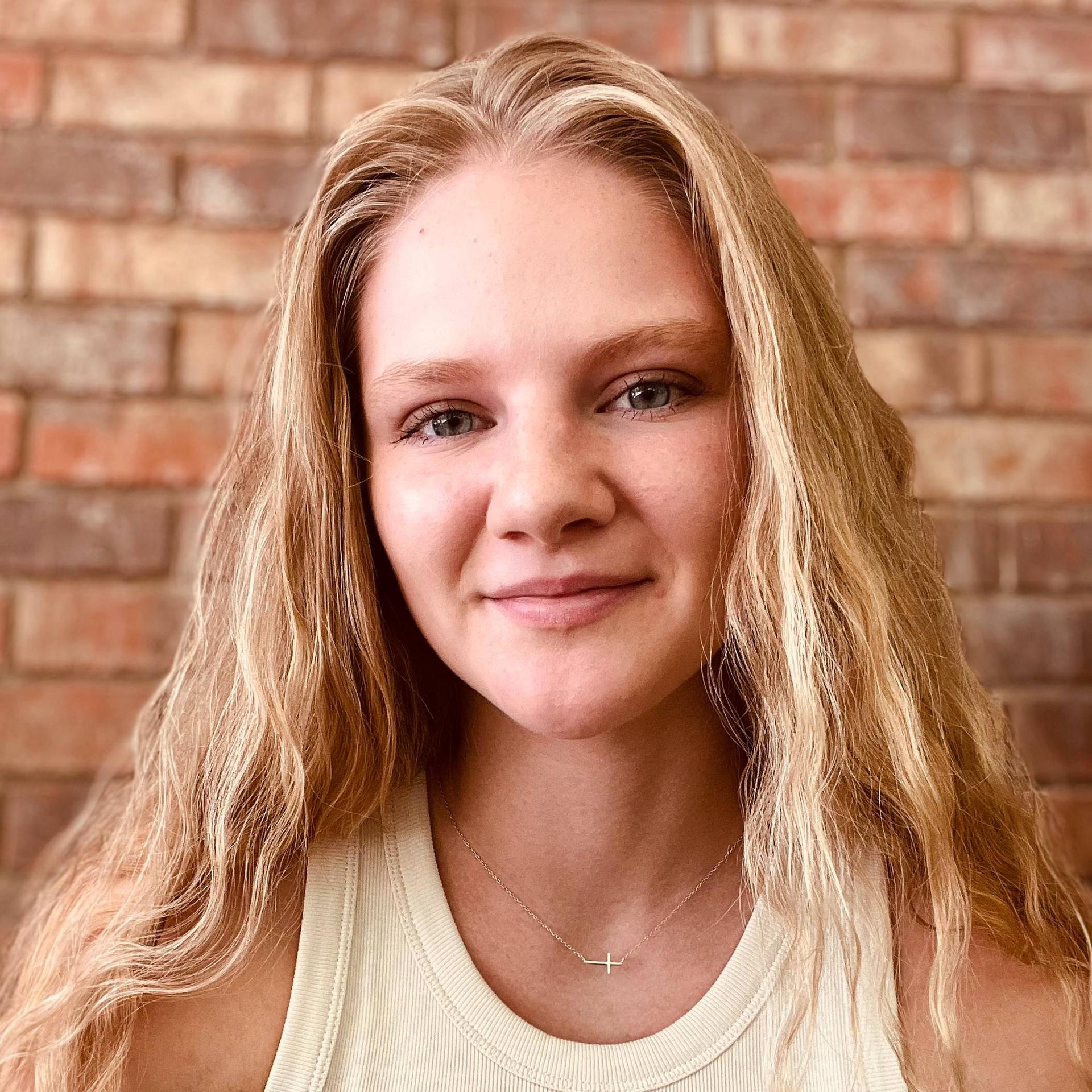 Alayna Hogard