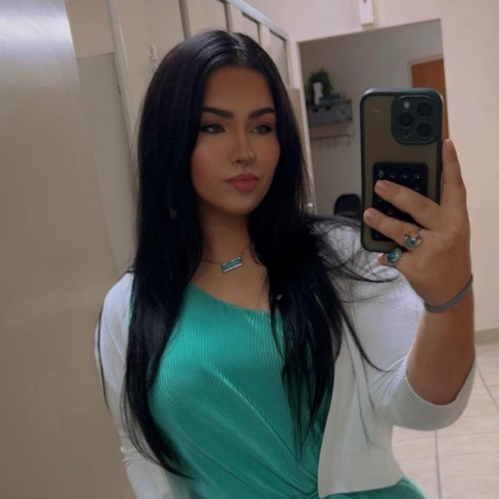 Layla Hand