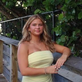Halle Harden