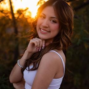 Emily Jinez