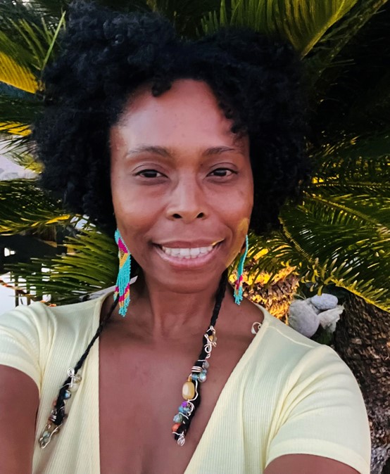 NAYSA BENNETT