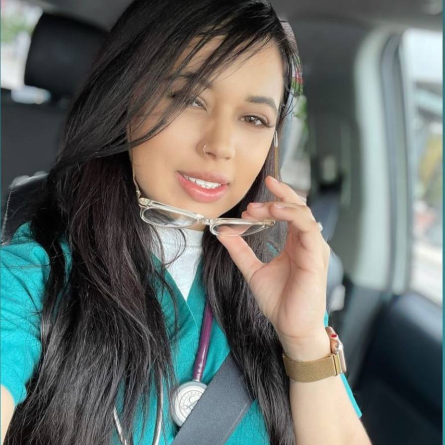 Adriana Ramirez