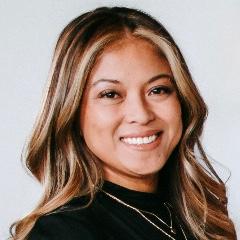 Rowena Crisostomo
