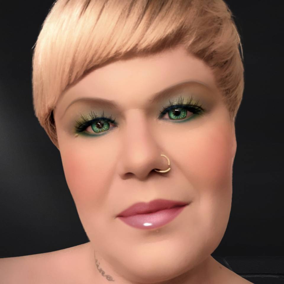 Nikki Stacy