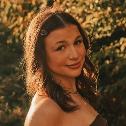 Hailey Salen