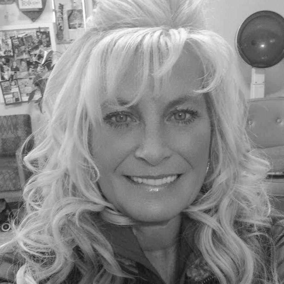 Angela Hunt