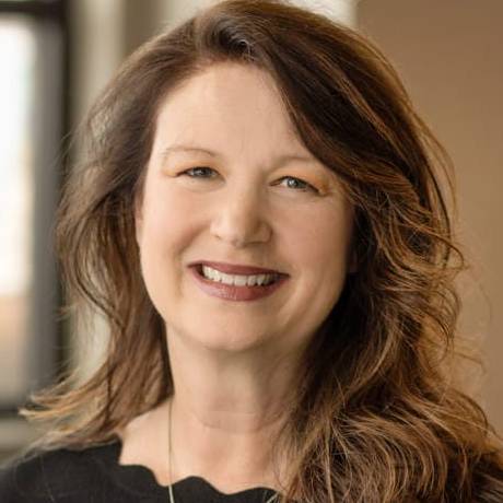 Deanna Hart-Lind