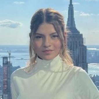 Laura Loaiza