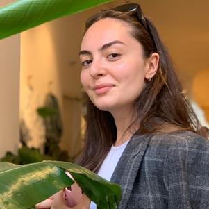 Kamilla Kholmuradova