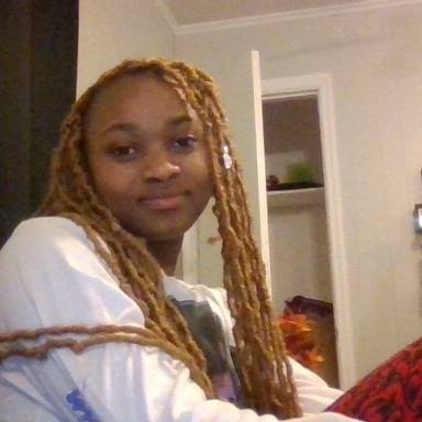 SHANIQUE AKUMU