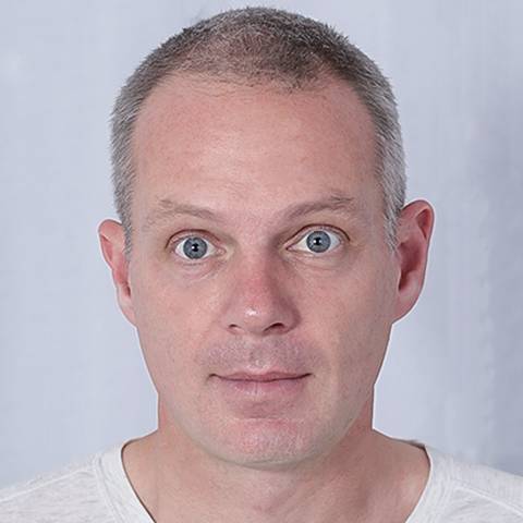 Richard Bull