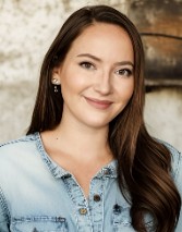 Alyson Hays