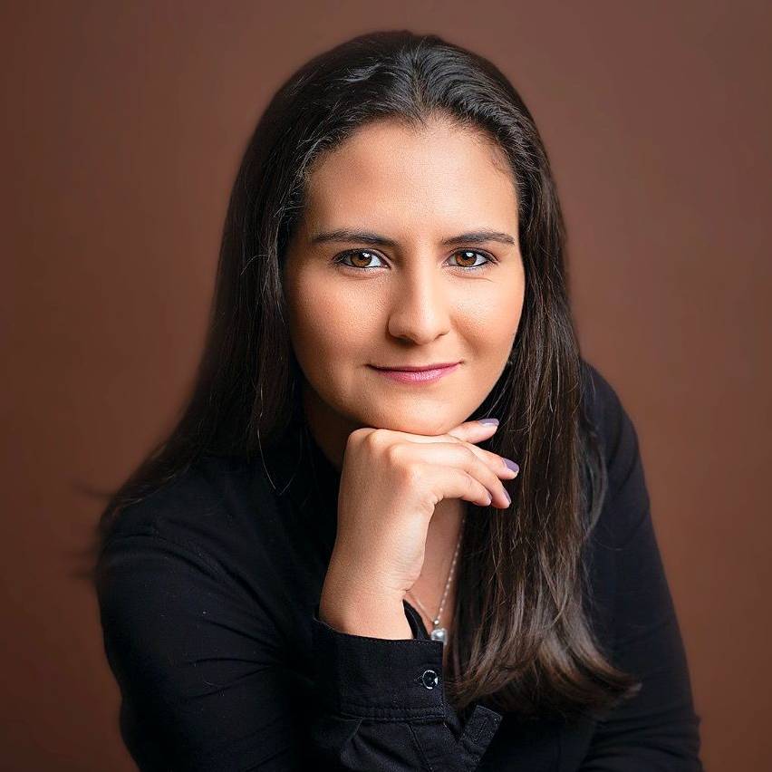 JENNY BARRIOS