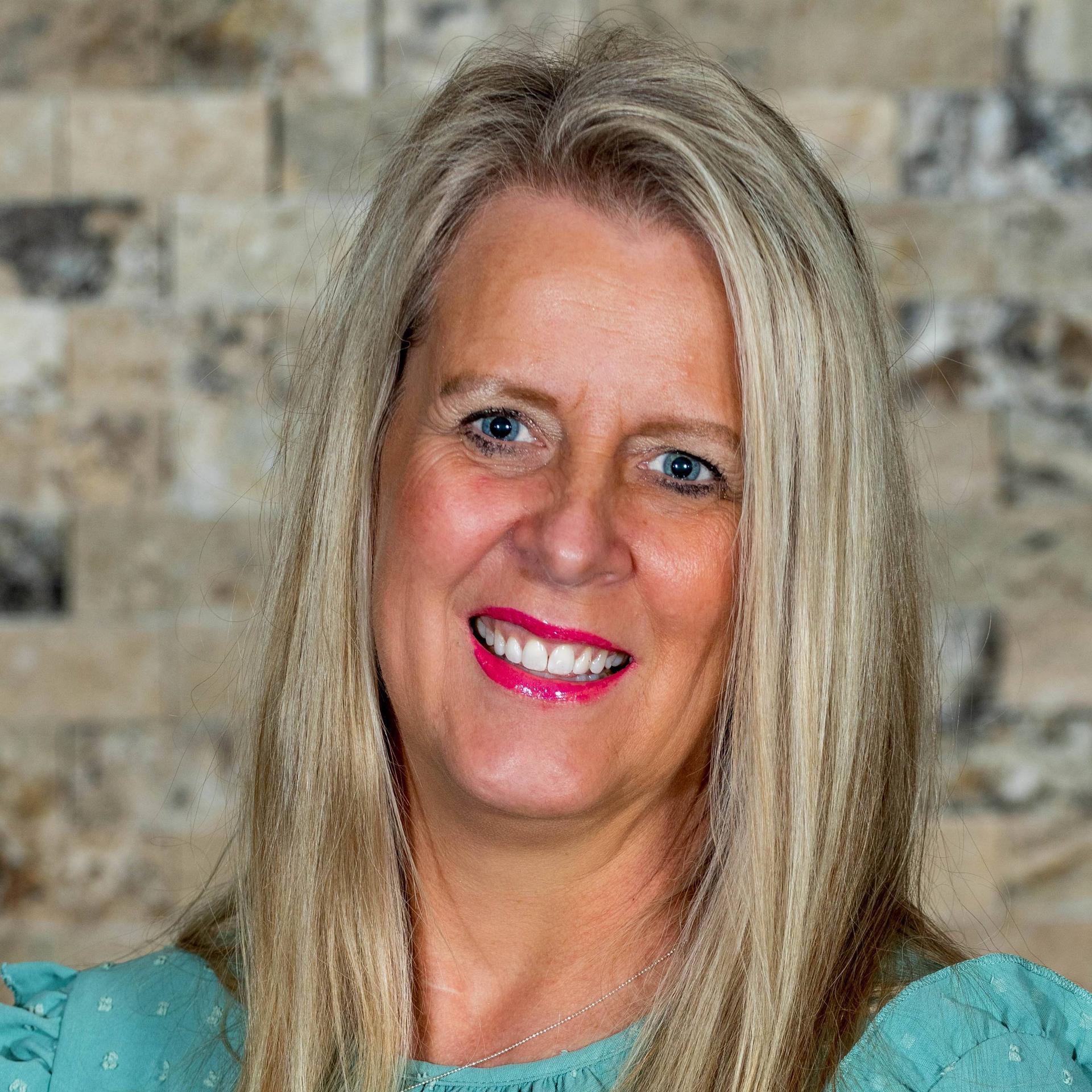 SHERRY R. GRAY