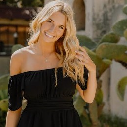 Abigail Viniello