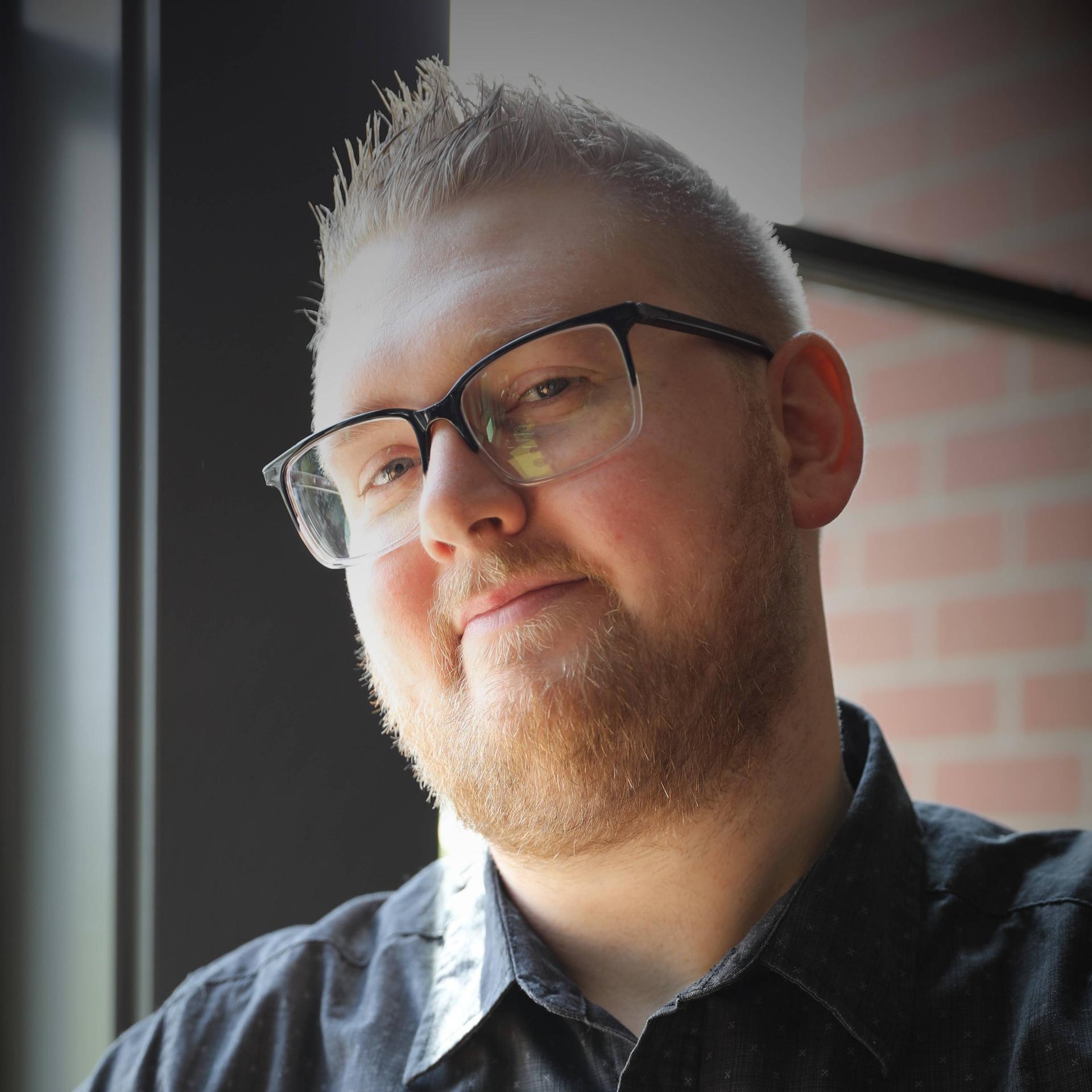 KENNETH VALENTA