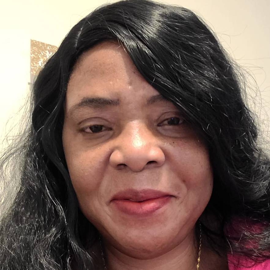 Evelyn Yiyia