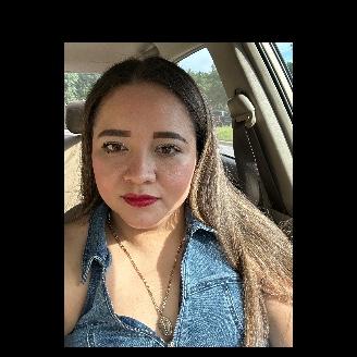 Nathaly Flores