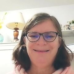 JOAN HONZAY