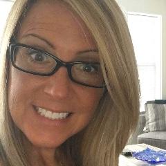 Jennifer L Dumas