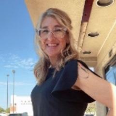 Jennifer Holloway