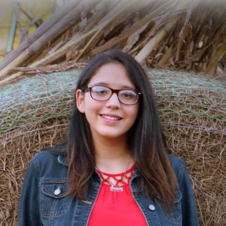 ELENA VELAZQUEZ