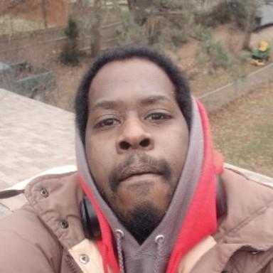 TaVar Hudnall