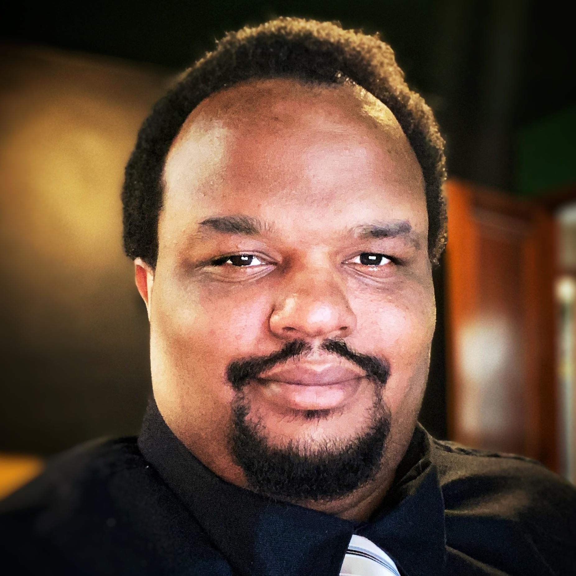 Nicholas Searcy